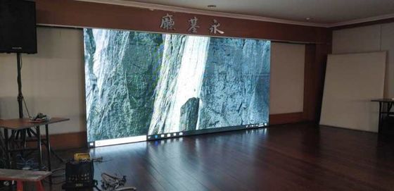 Fabbrica dell'interno di Shenzhen del video bordo di alta luminosità LED dello schermo 1000mcd di SMD 2020 LED video