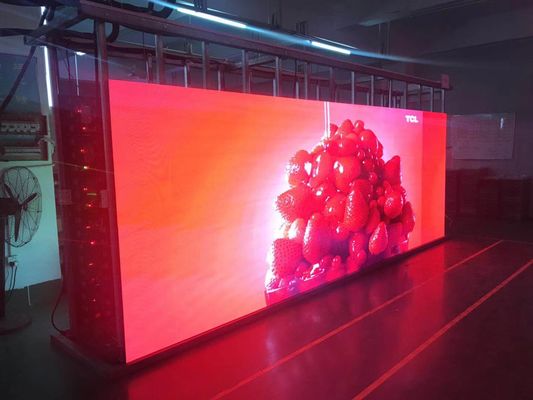 Fabbrica dell'interno regolabile di servizio 400mm*300mm Shenzhen del magnete dello schermo di intensità luminosa P1.923 LED video